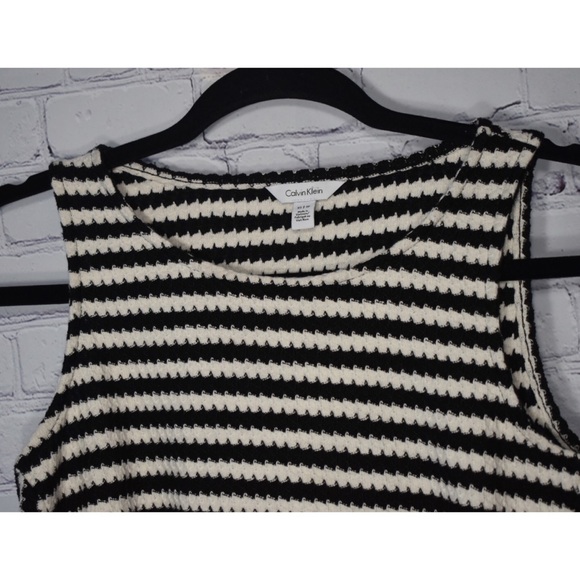 Calvin Klein • Striped top - Picture 4 of 5